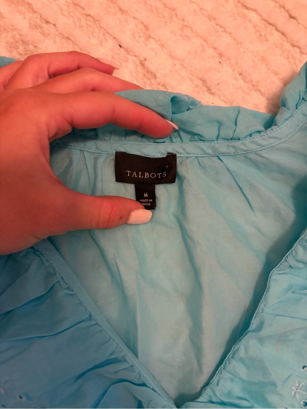Talbots Turquoise Eyelet Ruffle Blouse โ Size Medium - Picture 3 of 3